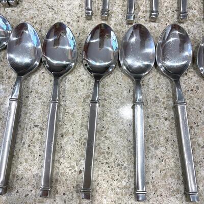 LOT 29  GIBSON PARTIAL SET OF STAINLESS FLATWARE