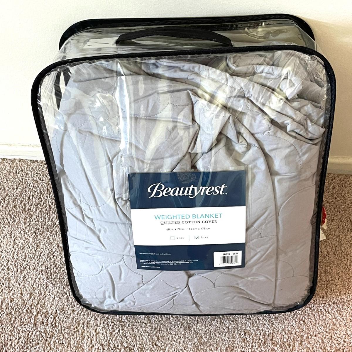 LOT 71 BEAUTYREST WEIGHTED BLANKET 18 LBS TWIN/FULL SIZE