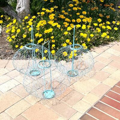 LOT 89  WIRE GARDEN LANTERNS CANDLE HOLDERS