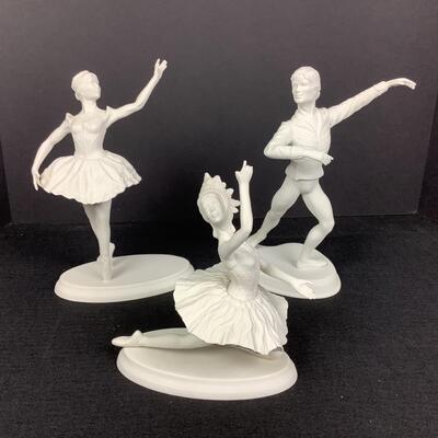 899 Set of 3 Edward Marshall BOEHM Bisque Porcelain Ballerina Figures