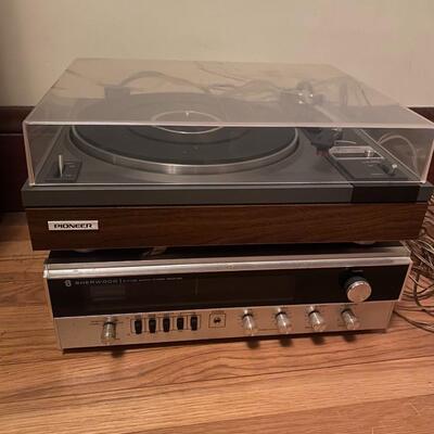 Working Pioneer turntable & Sherwood AM/FM Receiver