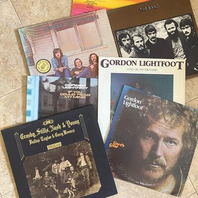 Over 50 Vinyl 33rpm albums Rock & Classical