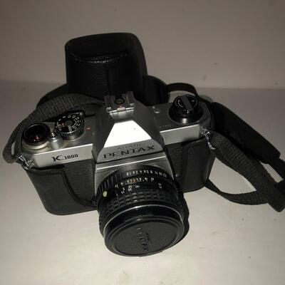 Pentax  Asahi K1000 Camera & Case