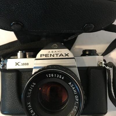 Pentax  Asahi K1000 Camera & Case