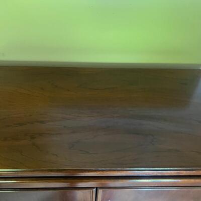 Late 20th Century Thomasville Dresser Mystique II Collection