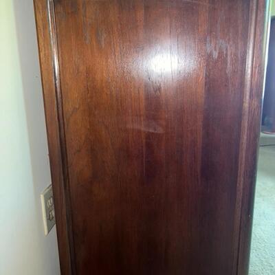 Late 20th Century Thomasville Dresser Mystique II Collection