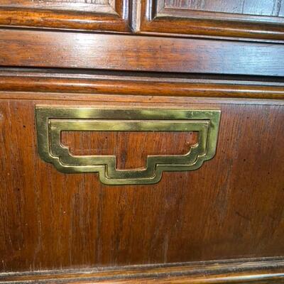 Late 20th Century Thomasville Dresser Mystique II Collection