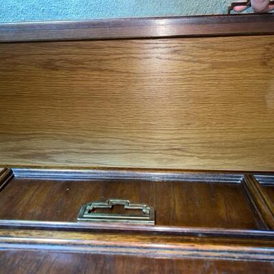Late 20th Century Thomasville Dresser Mystique II Collection