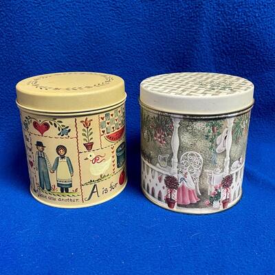 Vintage Decorative Tin Canisters