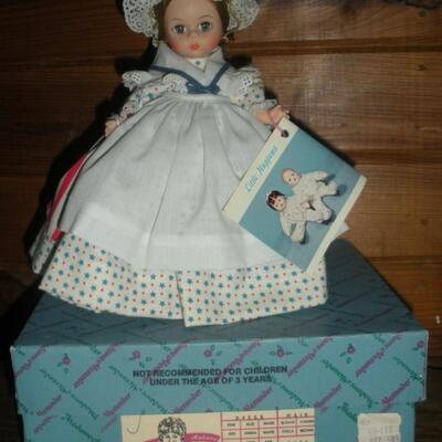 8" Madame Alexander Betsy Ross in Original Box