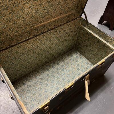 Steamer Trunk with Metal Trim Green