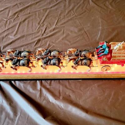 UNIQUE BUDWEISER CLYDESDALE TABLE LIGHT DECOR