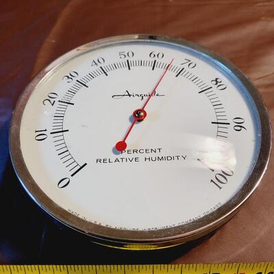 VINTAGE AIRGUIDE % RELATIVE HUMIDITU INDICATOR BAROMETER WALL GUAGE