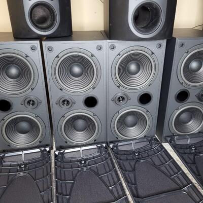 SONY SURROUND SOUND 7 PC SET W/ ACTIVE SUPER WOOFERS