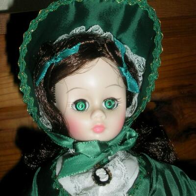 1981 Madame Alexander 12" Scarlett O'Hara  in Green Dress with Brocade trim
