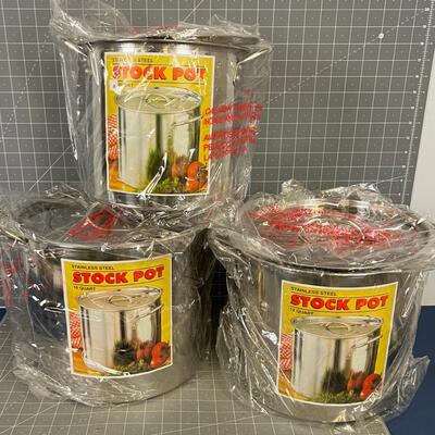 Stainless Steel Stock Pot Set of 3, New in the Box    