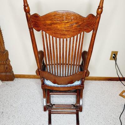 AMAZING ANTIQUE WOODEN ROCKER/ GLIDER