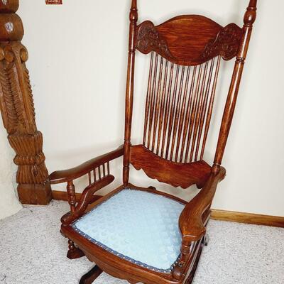 AMAZING ANTIQUE WOODEN ROCKER/ GLIDER
