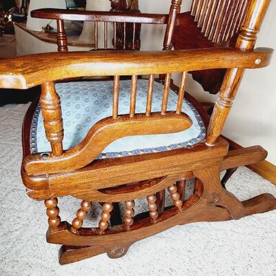 AMAZING ANTIQUE WOODEN ROCKER/ GLIDER