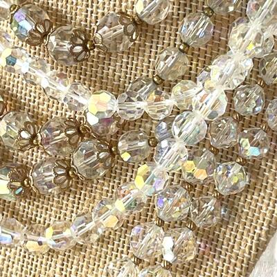 LOT 109  VINTAGE COSTUME JEWELRY CRYSTAL SPARKLE AURORA BOREALIS NECKLACES