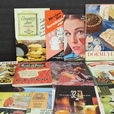 Lot of Vintage Cookbooklets