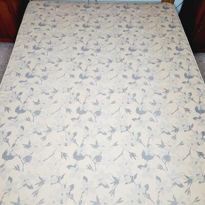 SIMMONS QUEEN MATTRESS, BOX SPRING & METAL FRAME