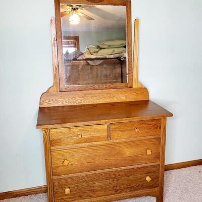 BEAUTIFUL ANTIQUE HELMERS DRESSER W/ MIRROR