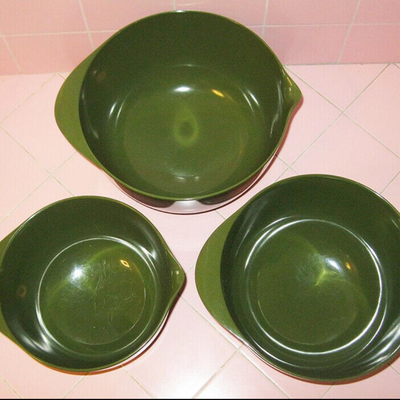 Lot 113 Melmac 3 Plastic Mixing Bowls Nesting Non Skid Avocado Green