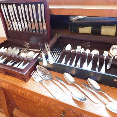 Antique Community Silverplate Flatware Set 124 pieces total With Mono