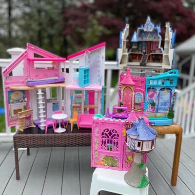 Barbie and doll houses