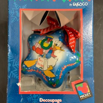 LOT:12G: 3 ENESCO Disney Christmas Decoupage Ornaments.