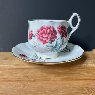 LOT 43J: Royal Dover China Tea Cup & Saucer - January Carnation - Made in England
