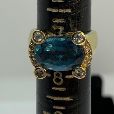 LOT:37: Thailand Blue Topaz Ring - 925 size 7.5