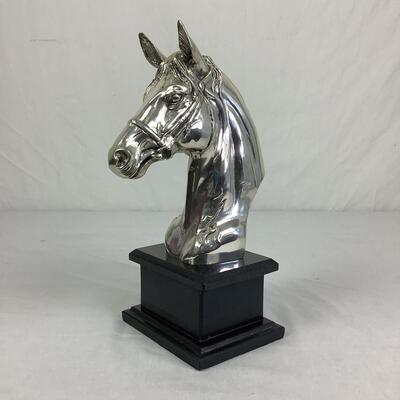 918  Richard Cooper Medium Horse Nickel Resin Sculpture