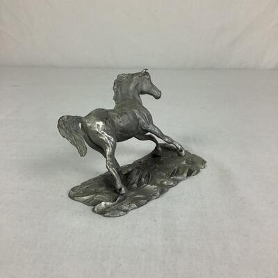 922  Hudson Pewter Horse