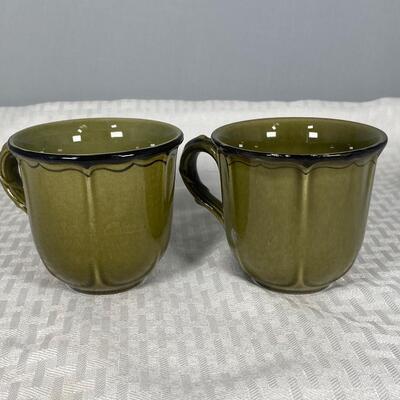 Olive Green and Black Stoneware Coffee Cup Mugs