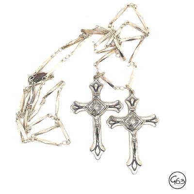 Metal Crucifix Cross Pendant Necklace