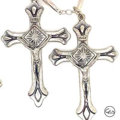 Metal Crucifix Cross Pendant Necklace
