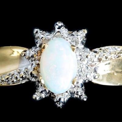 14k Yellow Gold Opal Ring, Size 7