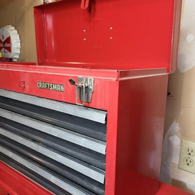 CRAFTSMAN RED CARRY METAL TOOL BOX