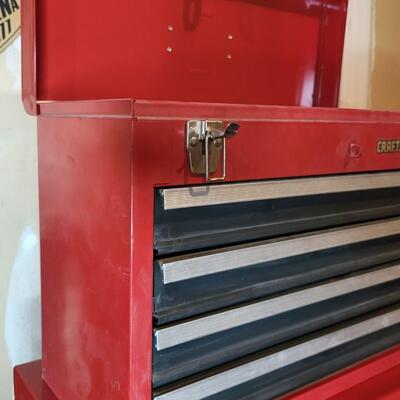 CRAFTSMAN RED CARRY METAL TOOL BOX