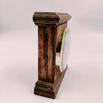 6" WOOD BATTERY OPERATED CLOCK