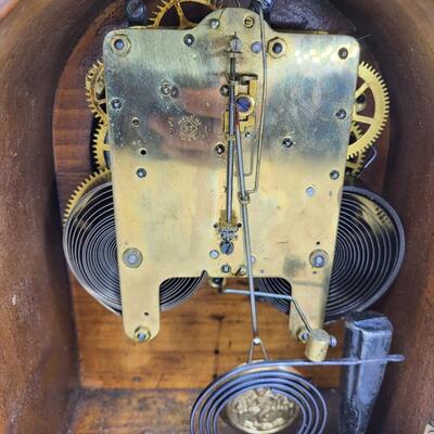 SETH THOMAS BEEHIVE MANTLE CLOCK (1900?)