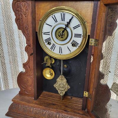 TURN OF THE CENTURY WOOD MANTLE CLOCK
