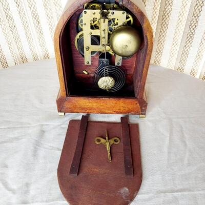 ENFIELD WATERBURY MANTLE CLOCK