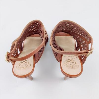 VINCE CAMUTO SHOES SIZE 8