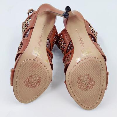 VINCE CAMUTO SHOES SIZE 8
