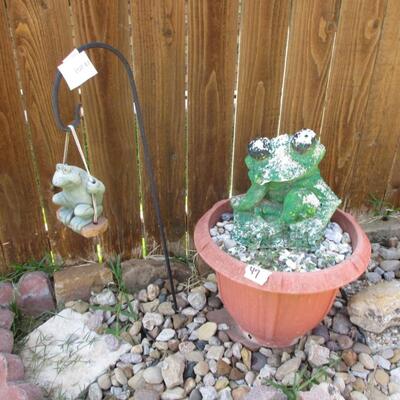 Yard Decor