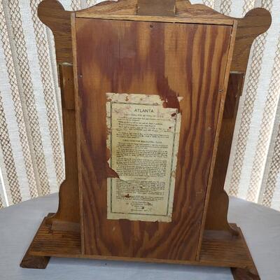 ANTIQUE INGRAHAM EIGHT DAY PENDULUM MANTLE CLOCK