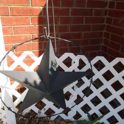 Black Texas Star & Lattice